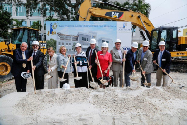 City of Miami Mayor Tomas Regalado; Thomas Abraham, Anthony R. Abraham Foundation; Senator Gwen Margolis; Congresswoman Ileana Ros-Lehtinen; Mrs. Spencer; Chairman of the Board Ray Ramon Casas; CEO Virginia Jacko; Representative David Richardson; Marcel Marlote, Wolfberg Alvarez & Partners; Jorge Munilla, Munilla Construction Management; and Richard Krasno, representing The William R. Kenan, Jr. Charitable Trust