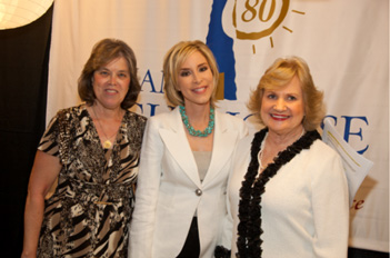 Harriet Carter representing Congresswoman Ileana Ros-Lehtinen, Mistress of Ceremonies Lynn Martinez, and CEO Virginia Jacko