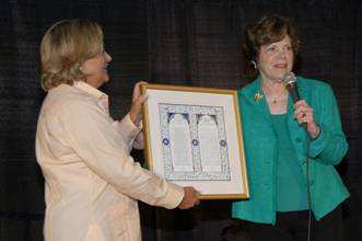Congresswoman Ros-Lehtinen presents Senator Nan Rich with Woman of Valor Award
