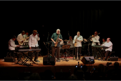 Miami Lighthouse Band performs with Charles “Mr. Casual” DeChant of Hall and Oates
